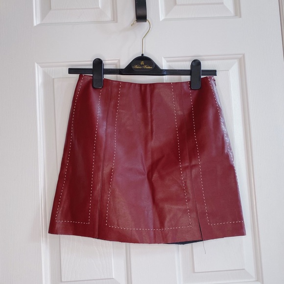 Skirt - Picture 2 of 3